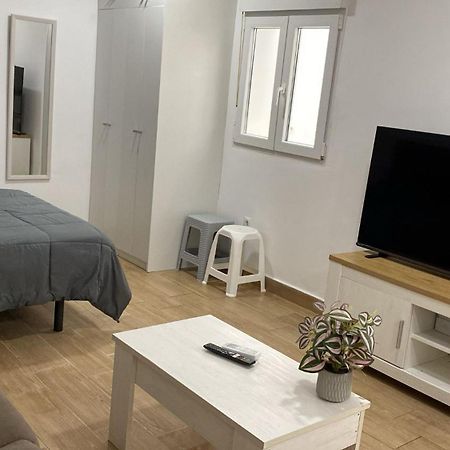 Rockside Residences Suites La Linea N3 La Linea de la Concepcion Ngoại thất bức ảnh